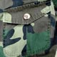 Back pocket : back-pocket-angle-1-button-outside-logo